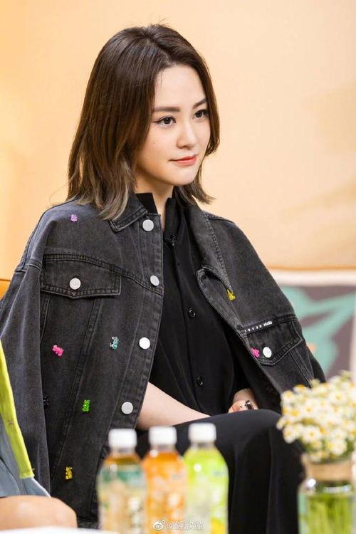 娱乐吃瓜女艺人定位,那些热衷于吃瓜的女艺人，她们的生活与事业